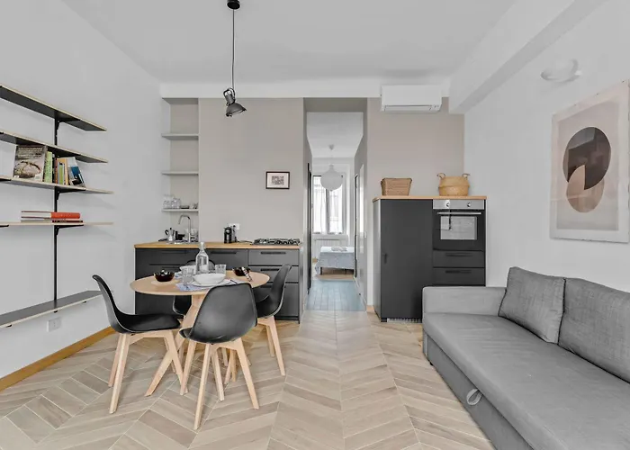 VEN54 -Loreto - Duomo- Modern - Central - Bright